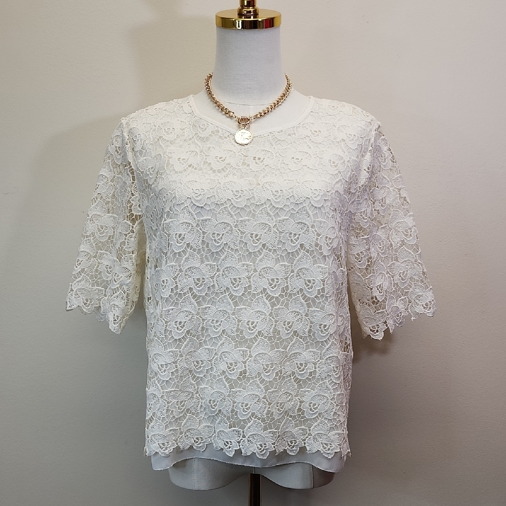 Ann Taylor Cream Lace Blouse, Size Medium